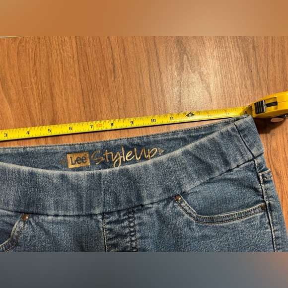 Pull on denim jeggings, 10P Lee Styleup boot cut flat front jeans, petite, short - Picture 7 of 12